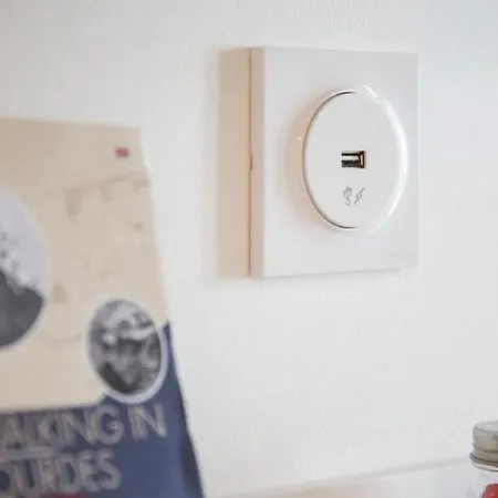 Relax - 9 Min Sanctuaires - Renove & Equipe - 3 Couchages Lurdy